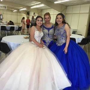 Meet your Posher, Laura